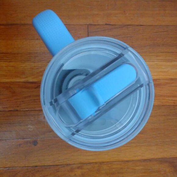 Stanley 40oz Pro Tour Quencher Tumbler Chevron Cornflower Blue Stripe Flip Straw - Picture 3 of 8